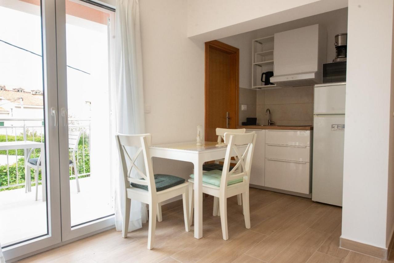 Charming Apartments Duce Omis Ngoại thất bức ảnh