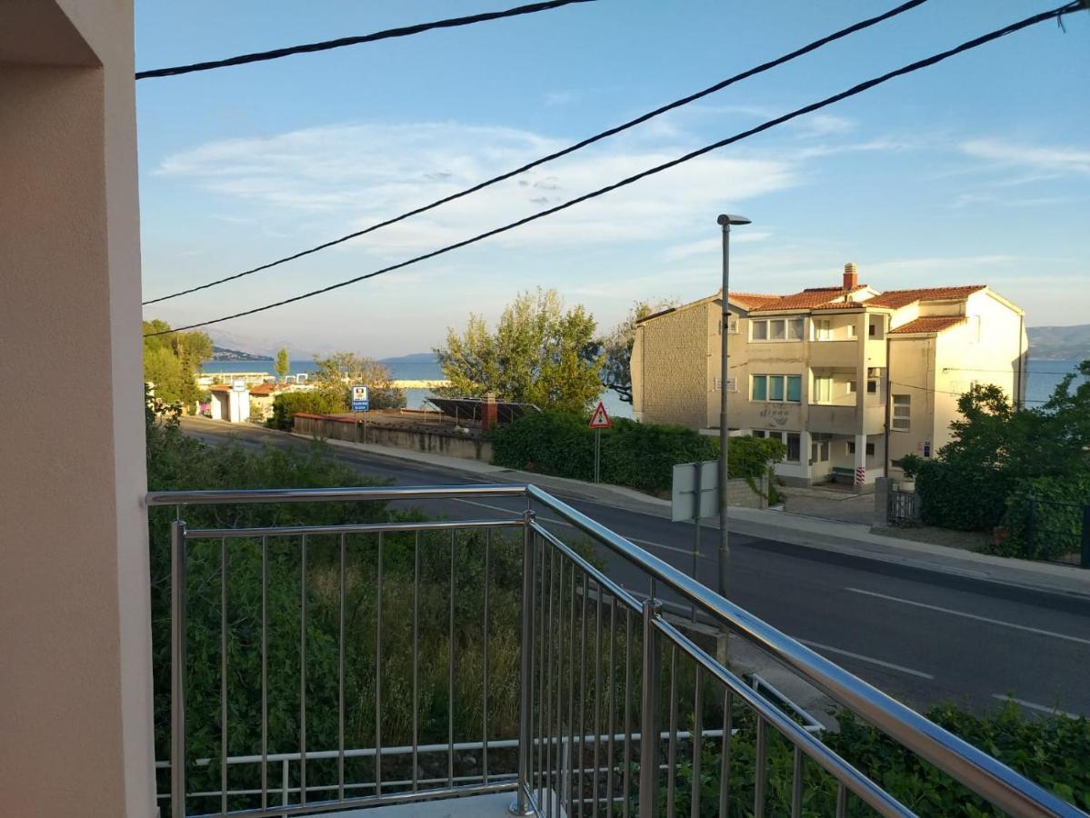 Charming Apartments Duce Omis Ngoại thất bức ảnh