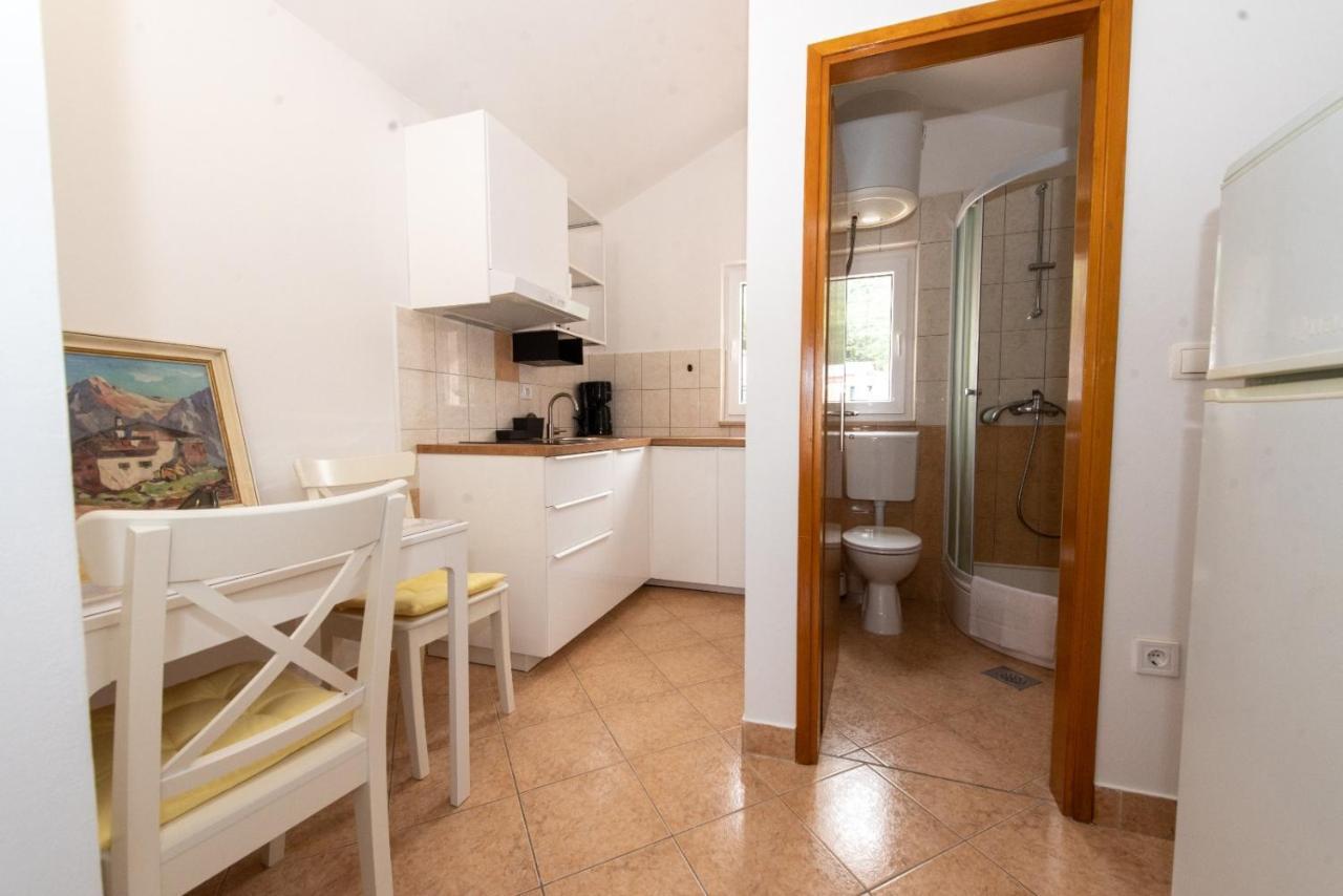 Charming Apartments Duce Omis Ngoại thất bức ảnh