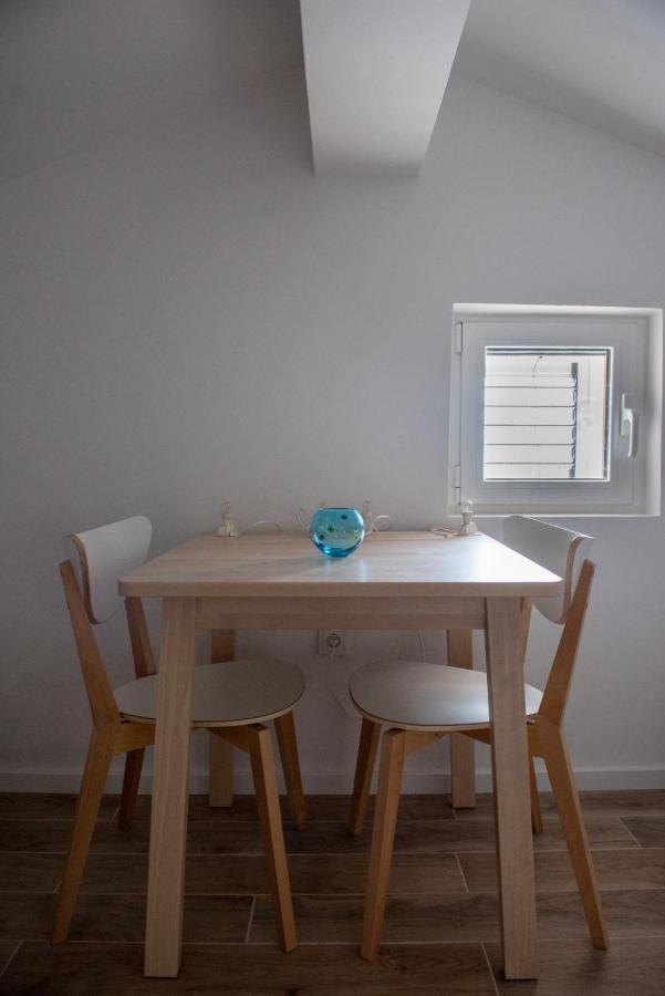 Charming Apartments Duce Omis Ngoại thất bức ảnh