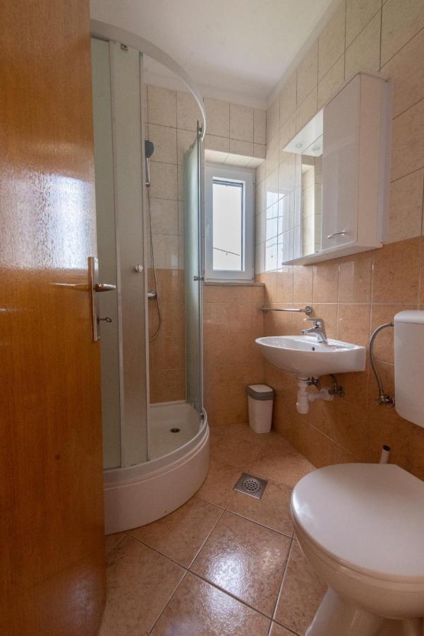 Charming Apartments Duce Omis Ngoại thất bức ảnh