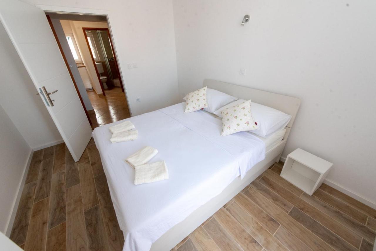 Charming Apartments Duce Omis Ngoại thất bức ảnh